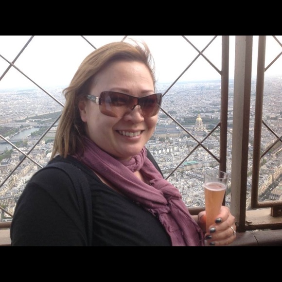 Meet your Posher, Julia - Picture 1 of 1